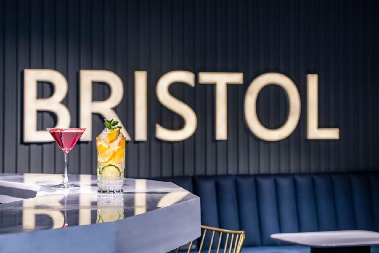 Bristol Hotel And Spa Бакуриани Экстерьер фото