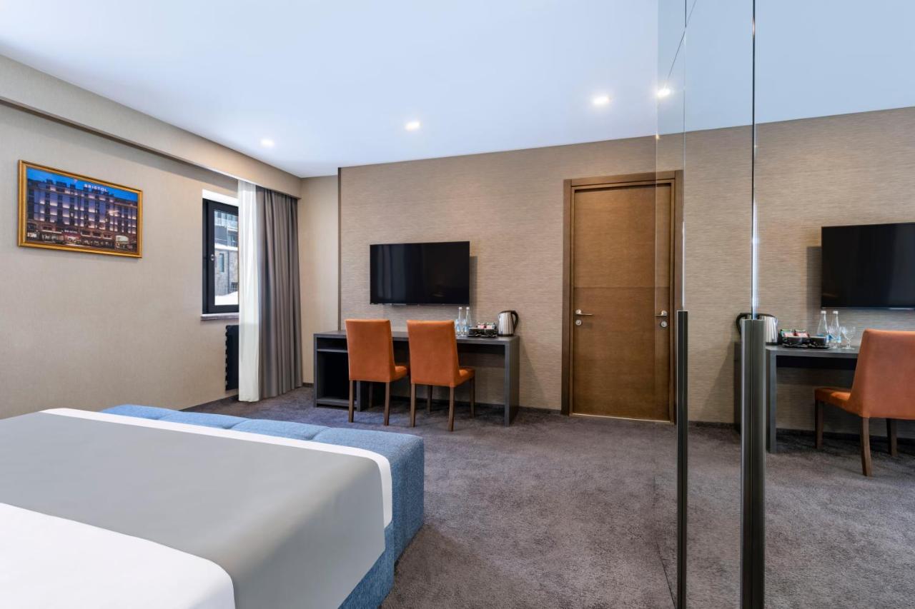 Bristol Hotel And Spa Бакуриани Экстерьер фото