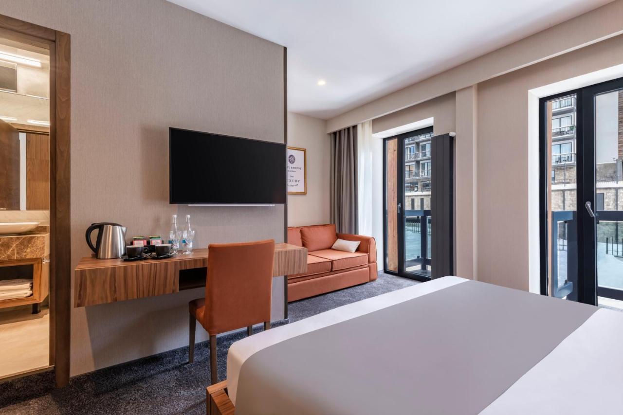 Bristol Hotel And Spa Бакуриани Экстерьер фото