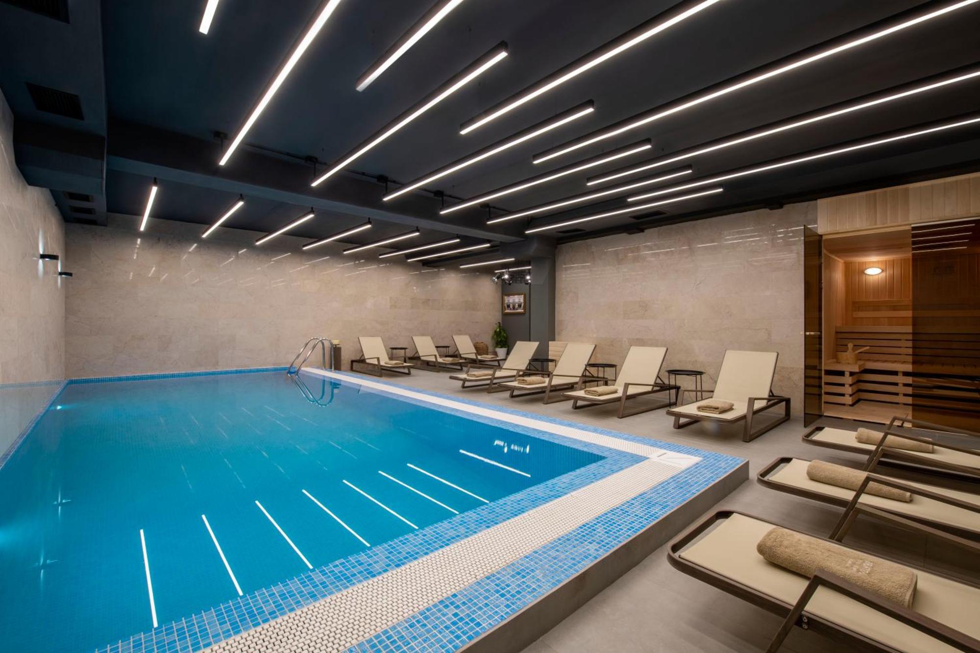 Bristol Hotel And Spa Бакуриани Экстерьер фото